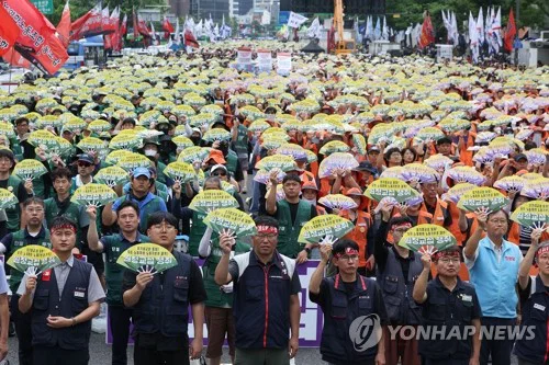 이재명 대통령, '삼성 노조' 직격...노란봉투법 격랑 속으로
